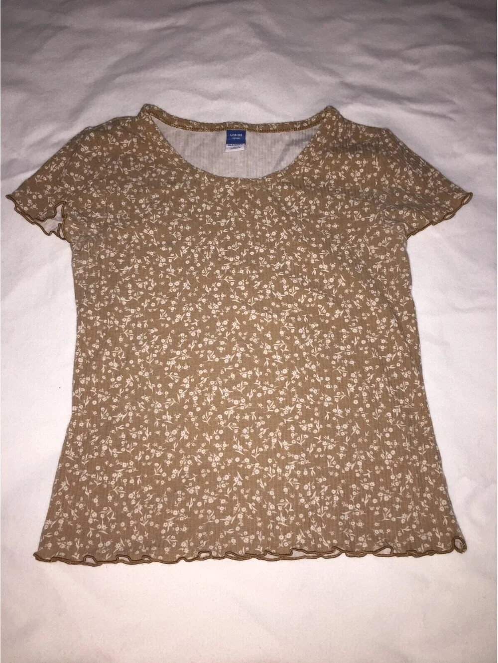 Old Navy girls brown with white flowers top ruffled hems Large neutral ditsy
